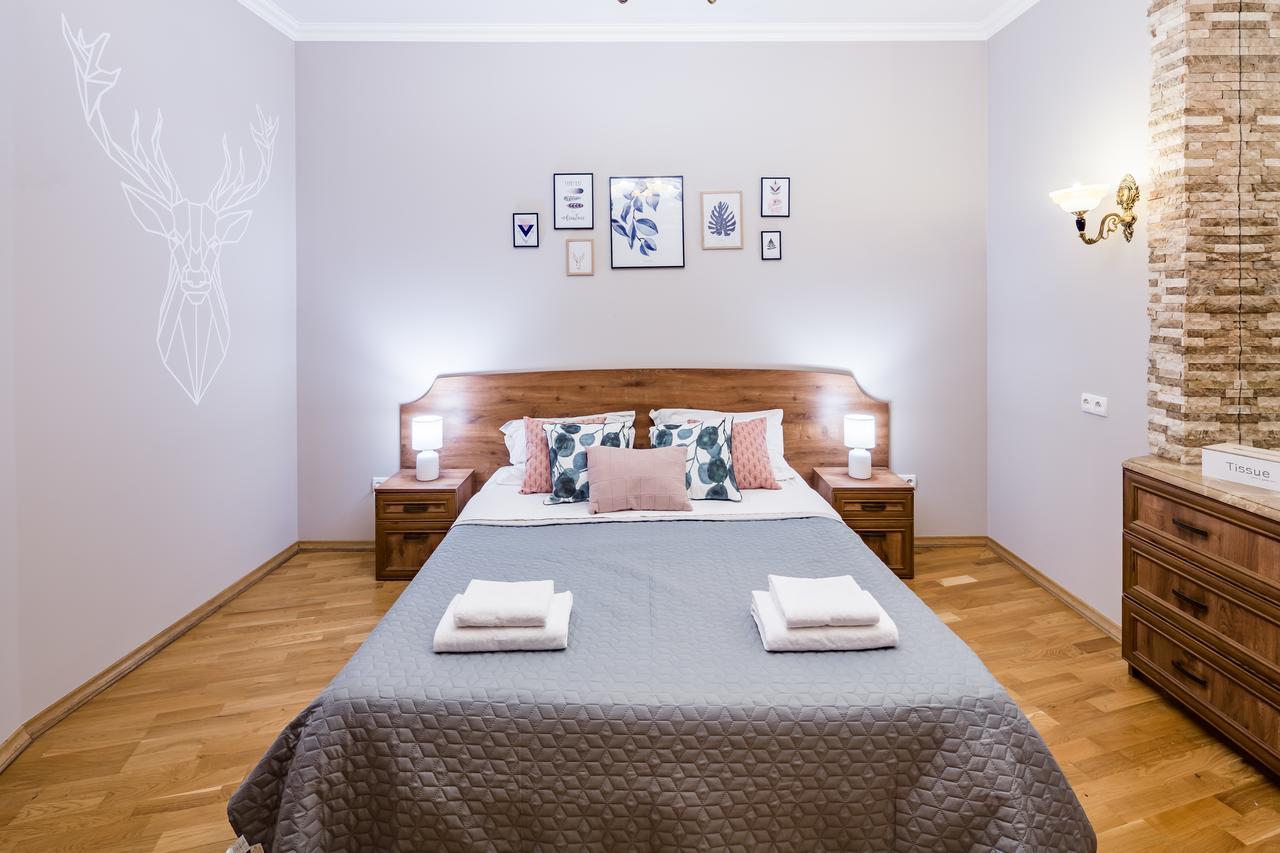 High Castle Apartment Lviv Ngoại thất bức ảnh