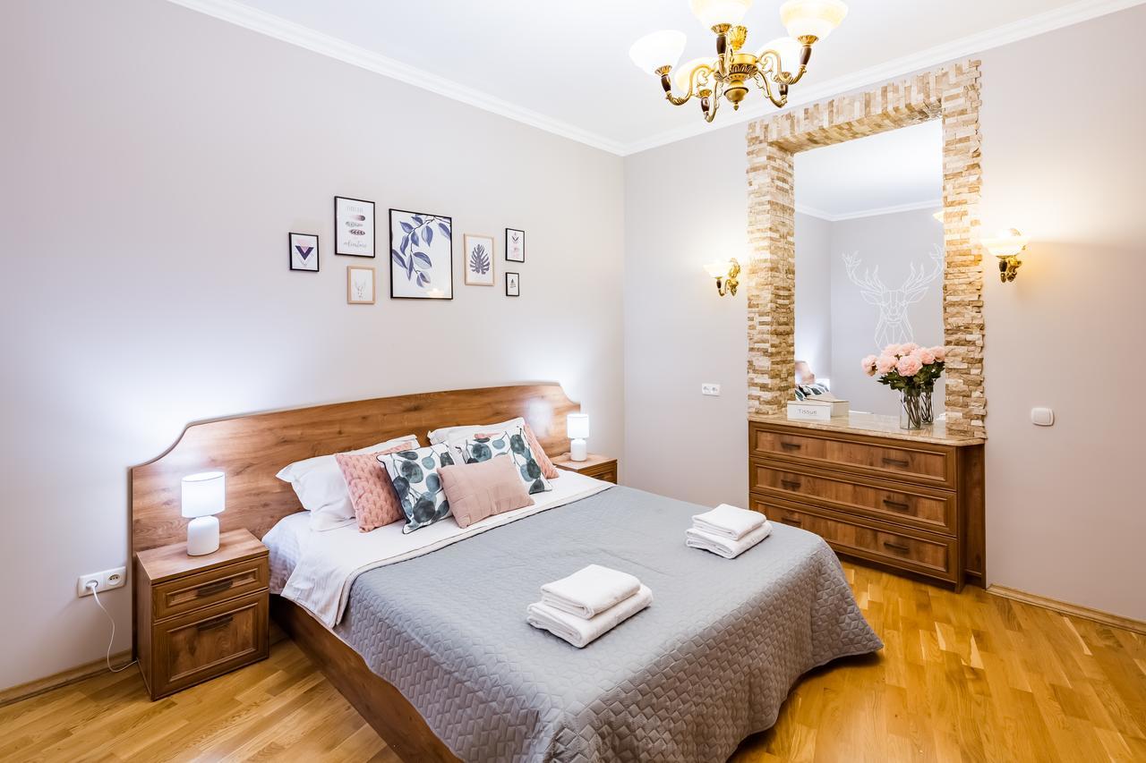 High Castle Apartment Lviv Ngoại thất bức ảnh